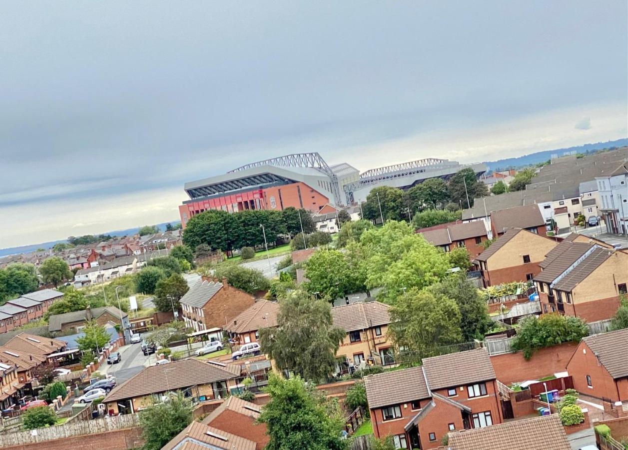 Unique View Of Anfield Stadium - Charming 2 Bedroom Apartment In Liverpool With Parking Екстериор снимка